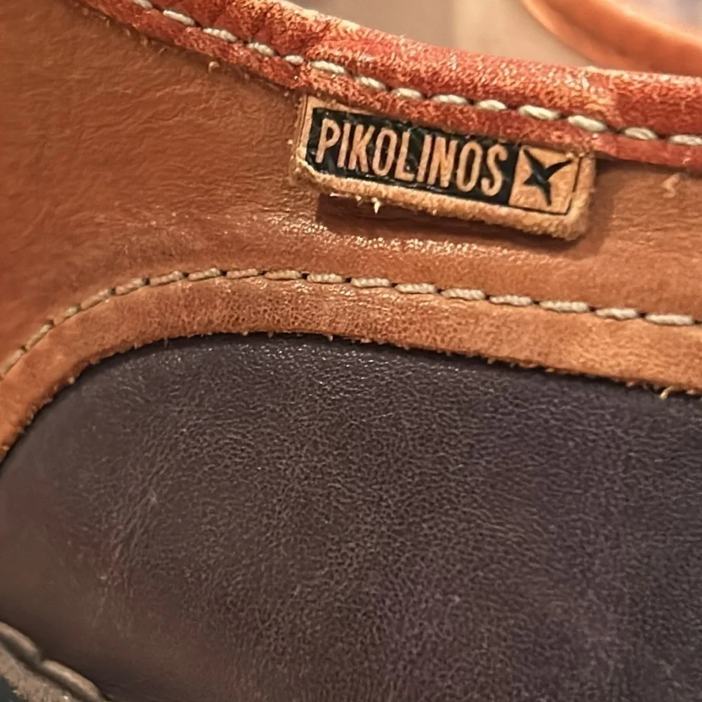 Pikolinos Men’s Leather Tan and Navy Lace-Up  Derby Shoe